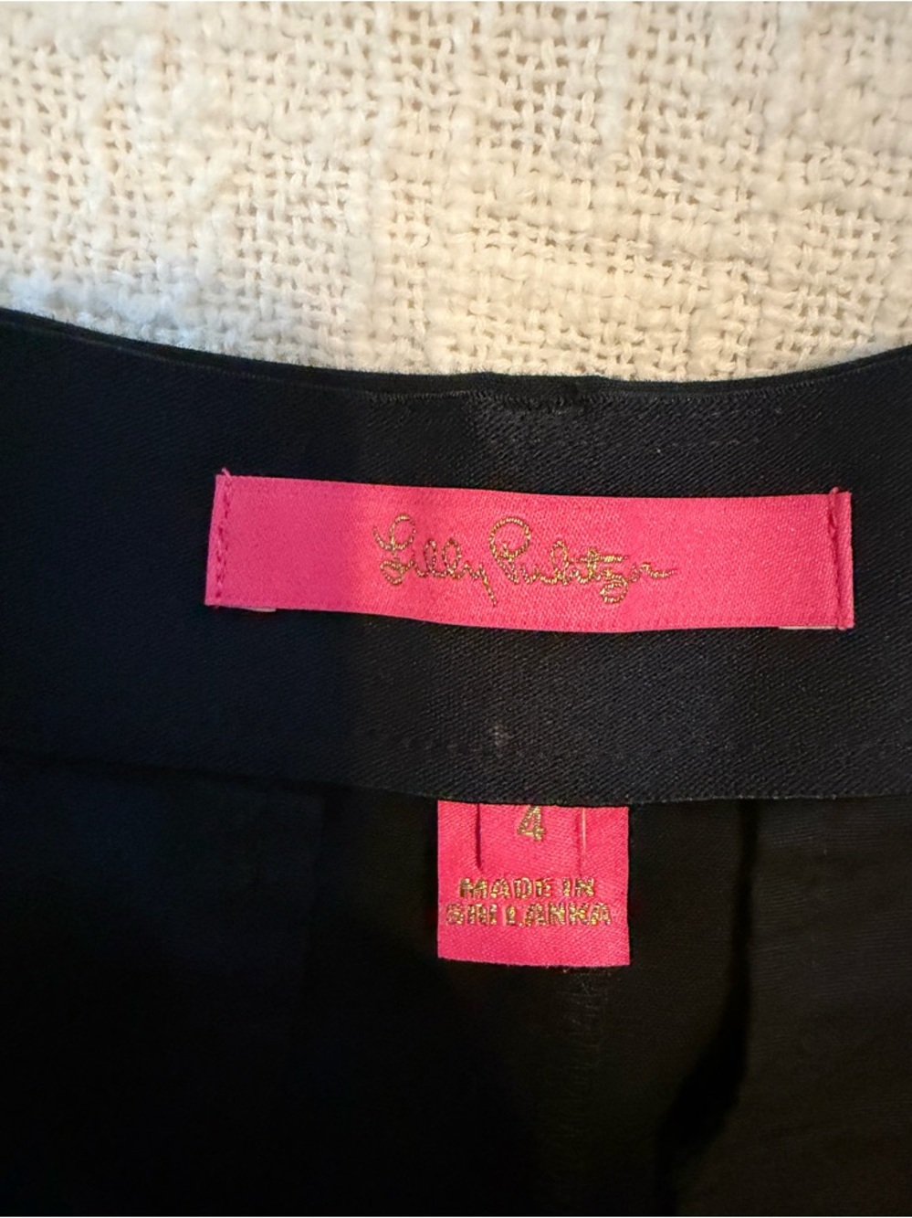 Lilly Pulitzer Callahan Shorts - Picture 3 of 4